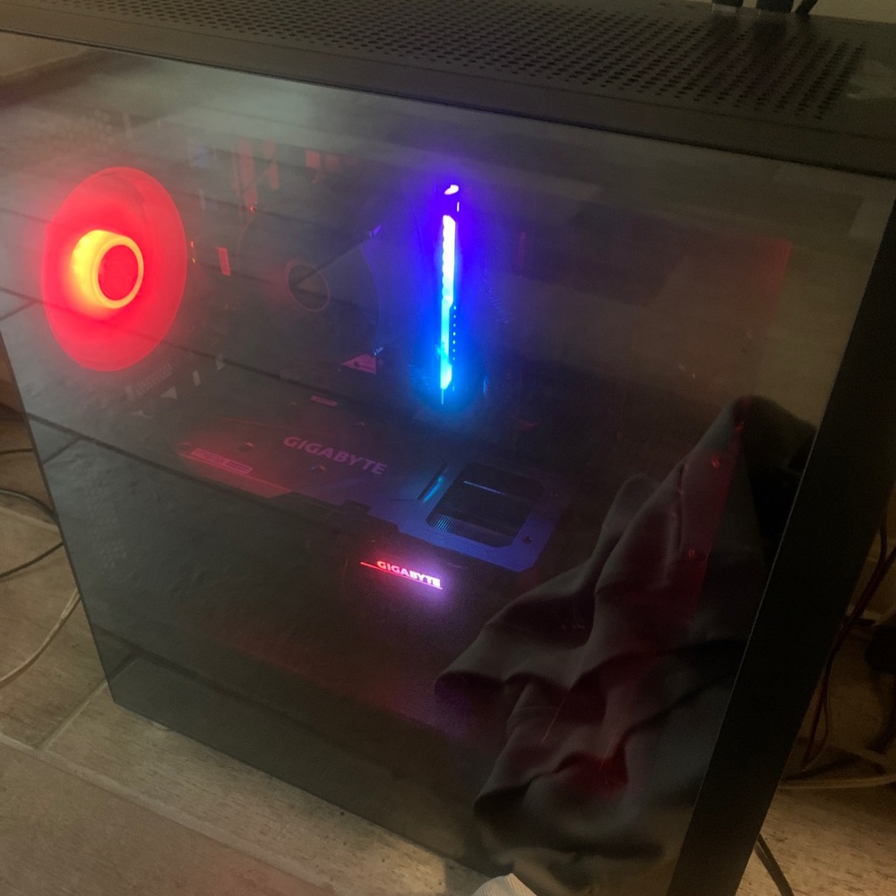 Don’t play games nomo tryna get this gone it’s so smooth 3060 ti 32 gb it cost1k